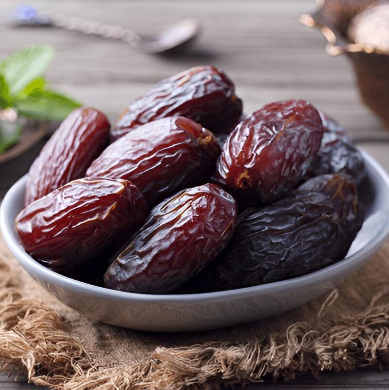 Premium Medjool Palestine Dates  l  تمر المجهول